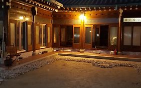 The Hanok